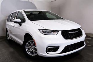 Chrysler Pacifica TOURING 2023 à Pointe-Aux-Trembles, Québec - 2 - w320h240px