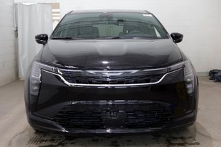 2027 Chrysler Pacifica SELECT in Terrebonne, Quebec - 2 - w320h240px