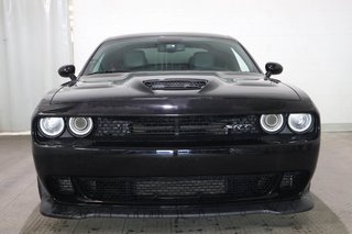 2017 Dodge Challenger SRT HELLCAT + RWD + V8 HEMI 6.2L in Terrebonne, Quebec - 2 - w320h240px