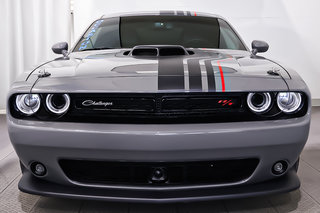 2023 Dodge Challenger SCAT PACK 392 + SHAKER + V8 + RWD in Terrebonne, Quebec - 2 - w320h240px