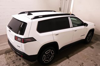 2026 Jeep Cherokee LAREDO in Terrebonne, Quebec - 6 - w320h240px