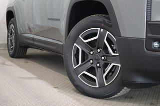 2026 Jeep Cherokee LIMITED in Terrebonne, Quebec - 2 - w320h240px
