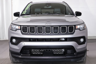 2023 Jeep Compass NORTH + 4X4 + DEMARREUR + SIEGES AV CHAUUFFANTS in Terrebonne, Quebec - 2 - w320h240px