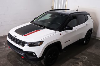 Jeep Compass TRAILHAWK + 4X4 + TOIT OUVRANT PANO 2024 à Terrebonne, Québec - 3 - w320h240px