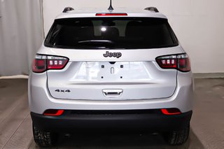2025 Jeep Compass ALTITUDE + 4X4 + NAVIGATION GPS + CARPLAY in Terrebonne, Quebec - 6 - w320h240px