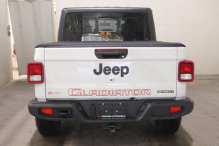 2020 Jeep Gladiator SPORT S + 4X4 + TOIT RIGIDE in Terrebonne, Quebec - 6 - w320h240px