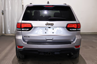 2017 Jeep Grand Cherokee LAREDO 75E ANNIVERSAIRE + 4X4 + V6 3.6L + in Terrebonne, Quebec - 5 - w320h240px