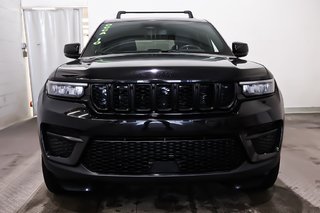 2023 Jeep Grand Cherokee ALTITUDE + 4X4 + V6 3.6L + ALLURE NOIRE in Terrebonne, Quebec - 2 - w320h240px