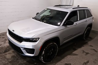 2025 Jeep Grand Cherokee LAREDO ALTITUDE in Terrebonne, Quebec - 3 - w320h240px