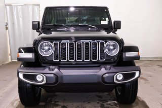 Jeep Wrangler 4-Door SAHARA 2026 à Terrebonne, Québec - 2 - w320h240px