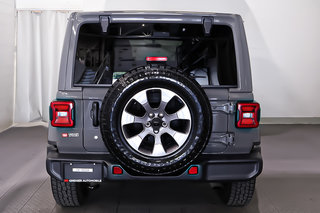 2020 Jeep Wrangler Unlimited SAHARA + SKY ONE TOUCH + CUIR + in Terrebonne, Quebec - 6 - w320h240px