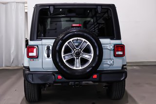 Jeep Wrangler UNLIMITED SAHARA + 4X4 + TOIT RIGIDE 2023 à Terrebonne, Québec - 6 - w320h240px