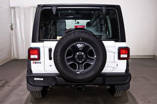 2024 Jeep Wrangler 4 PORTES SPORT + 4X4 + TOIT RIGIDE in Terrebonne, Quebec - 5 - w320h240px