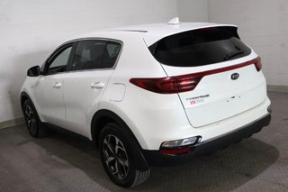 2022 Kia Sportage LX + AWD + SIEGES CHAUFFANTS + CARPLAY in Terrebonne, Quebec - 5 - w320h240px