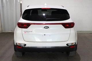 2022 Kia Sportage LX + AWD + SIEGES CHAUFFANTS + CARPLAY in Terrebonne, Quebec - 6 - w320h240px