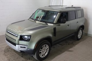 2025 Land Rover Defender 110 S P300 + AWD + TOIT OUVRANT PANO in Terrebonne, Quebec - 3 - w320h240px