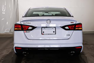 2024 Nissan Altima SR + 4WD + TOIT OUVRANT in Terrebonne, Quebec - 6 - w320h240px