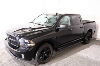 Ram 1500 Classic EXPRESS + NIGHT EDITION +  4X4 + V8 + CREW CAB 2021 à Terrebonne, Québec - 3 - w320h240px