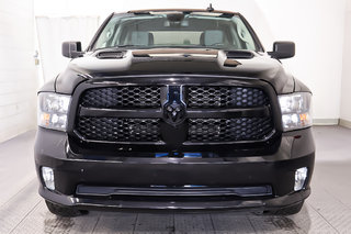 Ram 1500 Classic EXPRESS + NIGHT EDITION +  4X4 + V8 + CREW CAB 2021 à Terrebonne, Québec - 2 - w320h240px