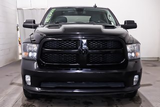 Ram 1500 Classic EXPRESS + 4X4 + CREW CAB + V8 HEMI 5.7L 2021