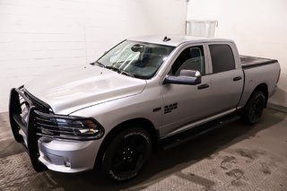 2021 Ram 1500 Classic EXPRESS + CREW CAB + 4X4 + NIGHT EDITION + V8 5.7L