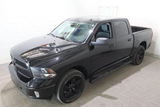 Ram 1500 Classic SLT + 4X4 CREW CAB + V6 3.6L+ ALLURE NOIRE 2022