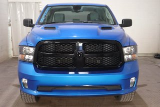 Ram 1500 Classic EXPRESS + 4X4 + CREW CAB + NIGHT EDITION 2022 à Terrebonne, Québec - 2 - w320h240px