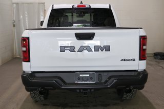 2026 Ram 1500 WARLOCK in Terrebonne, Quebec - 5 - w320h240px