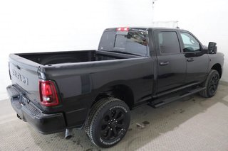 2026 Ram 2500 BLACK EXPRESS in Terrebonne, Quebec - 6 - w320h240px