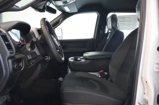 2026 Ram 2500 BLACK EXPRESS in Terrebonne, Quebec - 5 - w320h240px