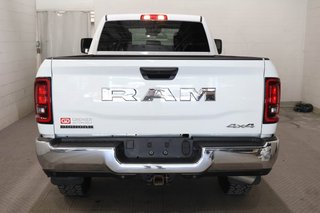2026 Ram 3500 BIG HORN + 4X4 + CREW CAB + DIESEL + BOITE 8 PIEDS in Terrebonne, Quebec - 5 - w320h240px