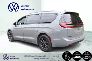 Chrysler Pacifica Touring L 8 Passagers,DVD,Cuir 2022 à Mascouche, Québec - 5 - w320h240px