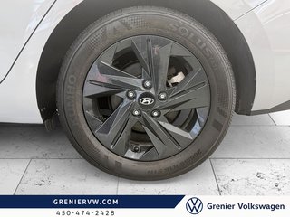 Hyundai Elantra Preferred, 1 seul Propriétaire, Sieges chauffant 2023 à Mascouche, Québec - 5 - w320h240px