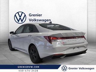 Hyundai Elantra Preferred, 1 seul Propriétaire, Sieges chauffant 2023 à Mascouche, Québec - 6 - w320h240px