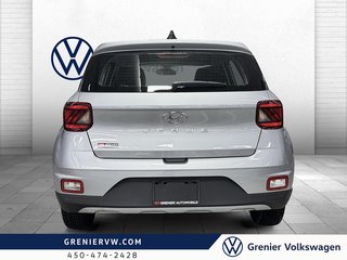 Hyundai Venue Essential, Carplay, Bas KM, Démarreur a dist 2022 à Mascouche, Québec - 6 - w320h240px