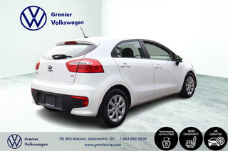 Kia Rio LX, Bluetooth, Banc chauffants, Air climatisé 2017 à Mascouche, Québec - 6 - w320h240px