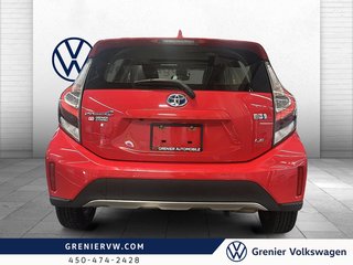 2019 Toyota prius c LE, Cuir, Toit, Banc chauffants, Caméra in Terrebonne, Quebec - 6 - w320h240px