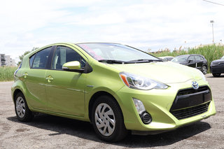 2015 Toyota Prius C Base in Mascouche, Quebec - 3 - w320h240px