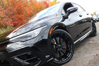 Volkswagen Golf R Black Edition, Akrapovic, Toit, DSG, 4Motion 2025 à Mascouche, Québec - 4 - w320h240px