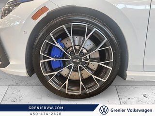2025 Volkswagen Golf R AWD, 328hp, Toit, Harmon Kardon in Terrebonne, Quebec - 4 - w320h240px
