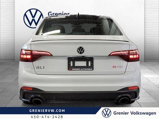 2024 Volkswagen Jetta 40th, Toit, Carplay, 228hp in Terrebonne, Quebec - 6 - w320h240px