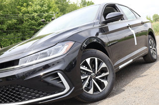 2025 Volkswagen Jetta Trendline in Mascouche, Quebec - 6 - w320h240px
