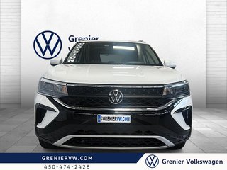 Volkswagen TAOS Comfortline, Black edition, 4Motion, Toit, Carplay 2024 à Terrebonne, Québec - 2 - w320h240px