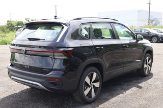 2025 Volkswagen Taos Trendline 4MOTION in Mascouche, Quebec - 6 - w320h240px
