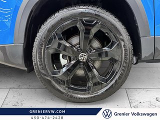 2025 Volkswagen TAOS Comfortline Black Edition, Carplay, Toit, 4Motion in Terrebonne, Quebec - 6 - w320h240px