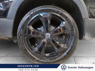 2025 Volkswagen TAOS Comfortline Black Edition, AWD, Carplay, Toit in Terrebonne, Quebec - 4 - w320h240px