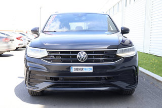 Volkswagen Tiguan Comfortline R-Line Black Edition, Toit ouvrant, 2022 à Mascouche, Québec - 2 - w320h240px