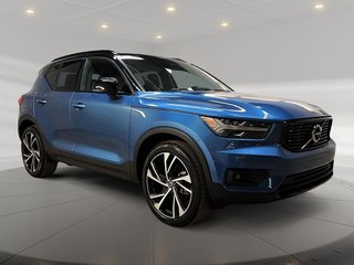 Volvo XC40 T5 R-DESIGN TOIT PANO 4RM 2.0L 4 roues motrices 2021