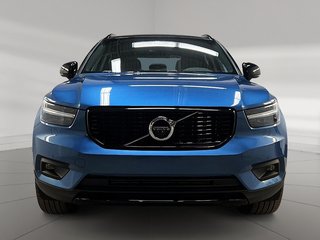 Volvo XC40 T5 R-DESIGN TOIT PANO 4RM 2.0L 4 roues motrices 2021