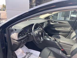 Buick Regal Essence 2020 à New Richmond, Québec - 5 - w320h240px